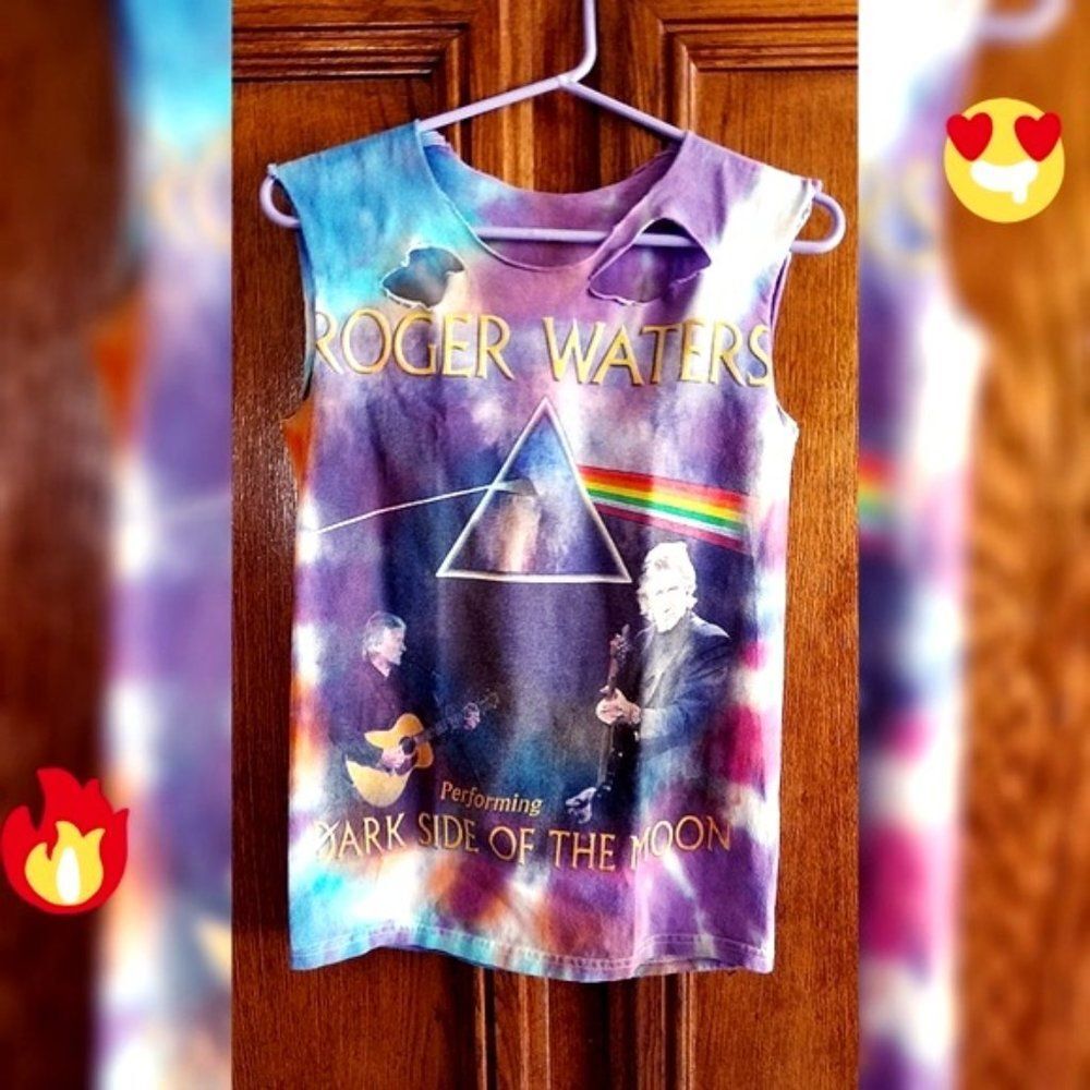 Pink Floyd Roger Waters vintage style T shirt